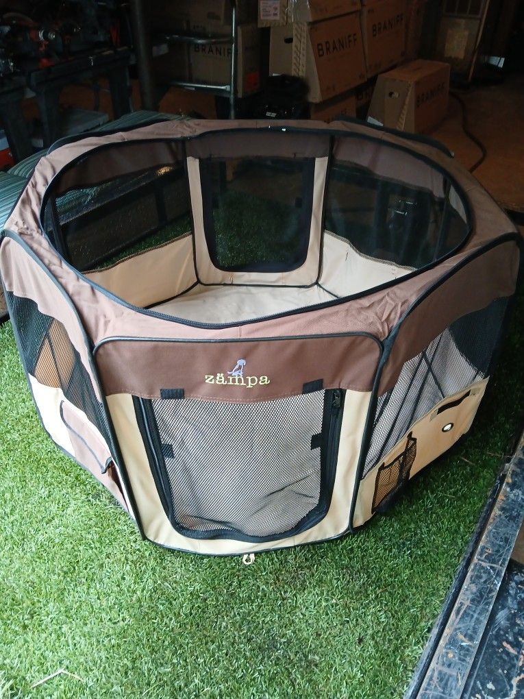 Dog Kennel Folding And Has Cover