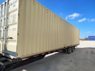 Moving? Need Storage? Shipping Containers are the solution! 🤩 Message for a FREE quote!