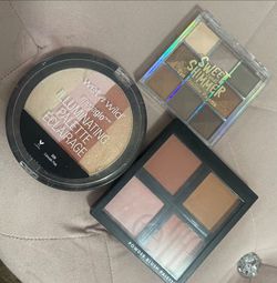 Makeup palette