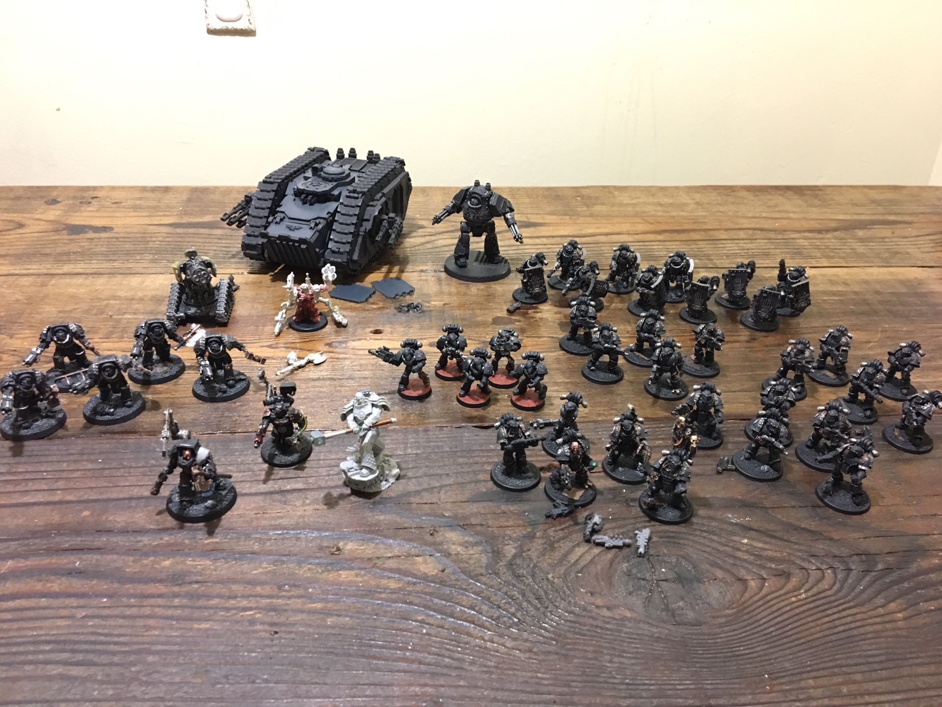 Iron Hands Army forge world warhammer 40k 30k forgeworld