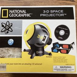 Vintage 2003 National Geographic 3-D Space Projector