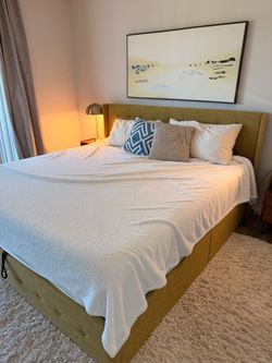 King Sized Mattress 12" Memory Foam