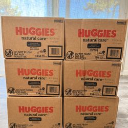 Big Box Of 1344 Huggies Wipes