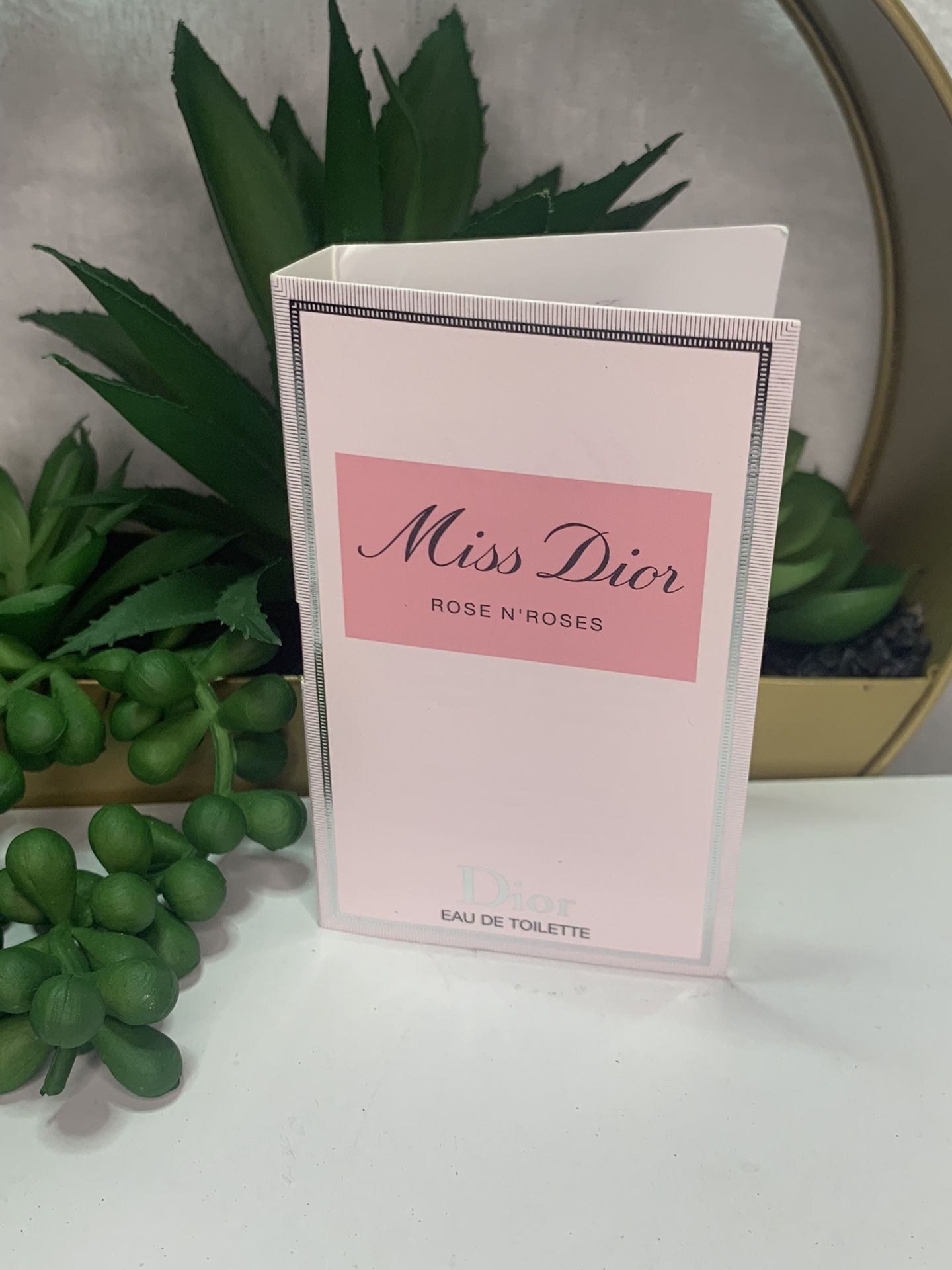 MISS DIOR “RED N’ ROSES” PERFUME SAMPLE