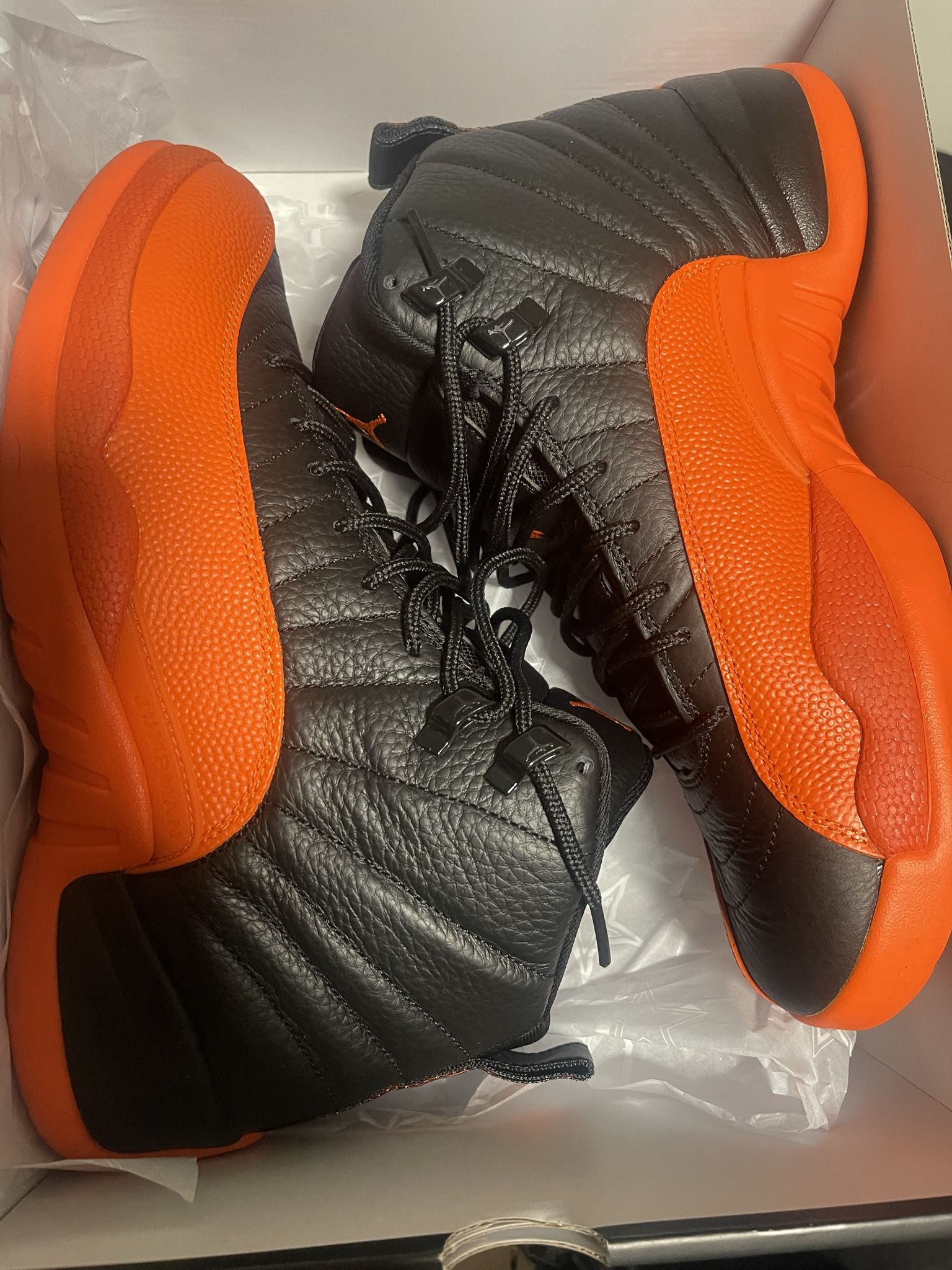 Sz 10M WNBA Jordan 12s 