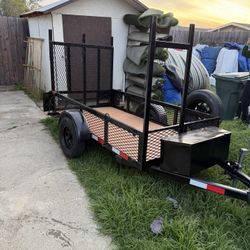 Heavy-Duty Utility Trailer for Sale / 5 year registration 