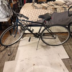 Trek 700 MultiTrack Hybrid Bike 700c Vintage Trek