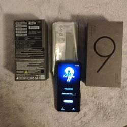 ASUS Zenfone 9 
