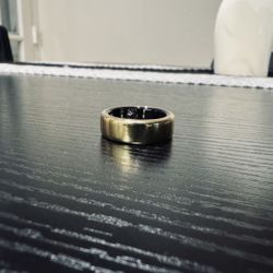 Oura Ring, Gold (11)