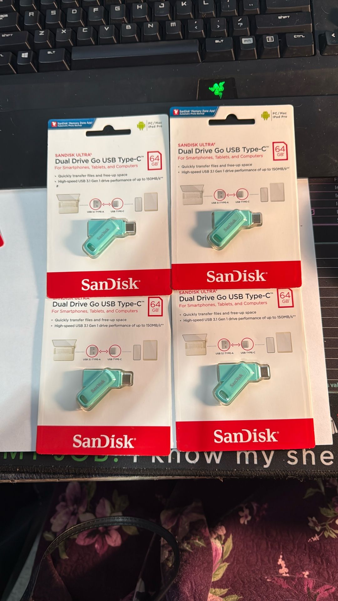 Sdddc3-064gb Type C Flash Drives (LOT Of 4)
