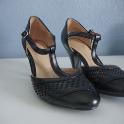 Naturalizer Borrow Pump