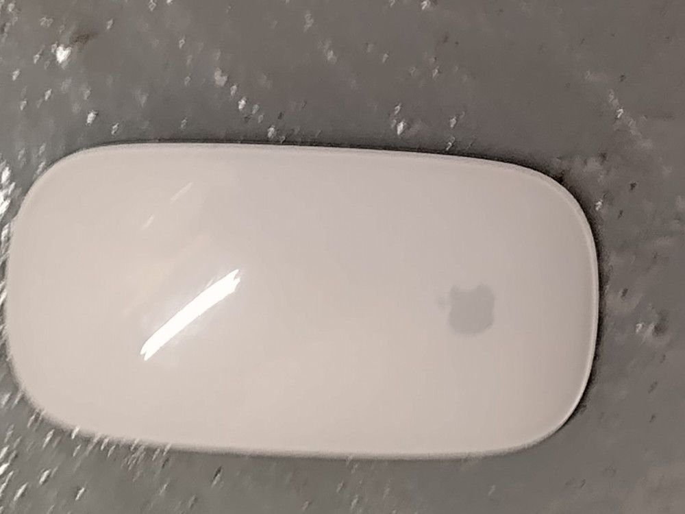 Wireless Apple Mouse