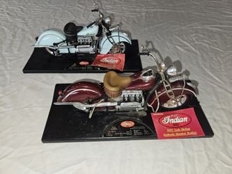 1:10 DIE CAST INDIAN 442 REPLICAS