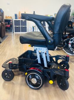 Golden power chair foldable and lightweight new in the box