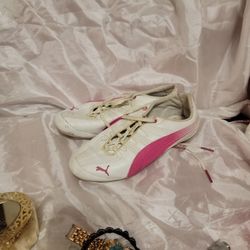 Puma Women's Shoes Size 6 1/2