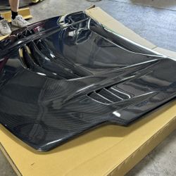 350z Carbon Fiber Vented Hood