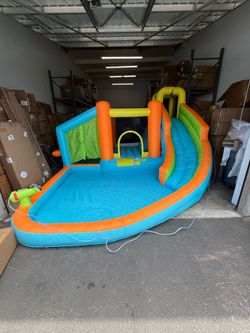 Inflatable Bounce House w/ Blower (Retails $329)