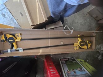 Dewalt Extra Large 50" Trigger Clamps
