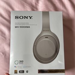 WH-1000XM4 Wireless Premium Noise Canceling Headphones - Silver for Sale in  West Hollywood, CA - OfferUp