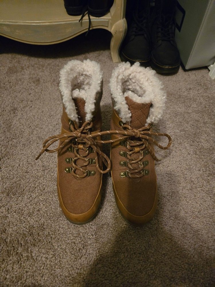 Ladies Boots