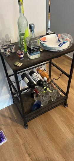 Bar Stand