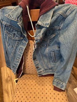 Levi jean jacket semi cropped h&m hoodie