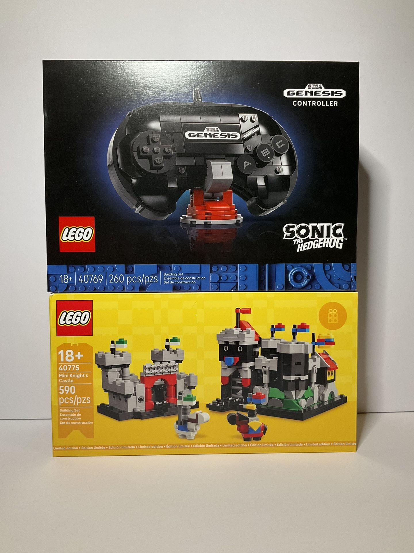LEGO 40769 Sega Genesis Controller And Mini Castles NEW!
