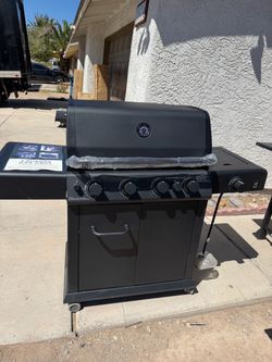 PROPANE GAS BBQ 🥩 GRILL NEW ASSAMBLED FROM THE BOX