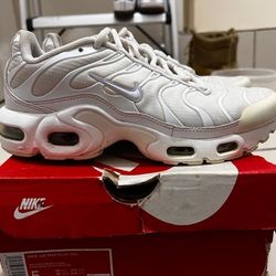 Nike Airmax Plus (Tn) Size 5