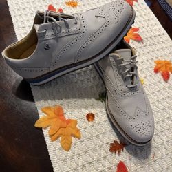 FootJoy Wingtip Style (Classic/Traditions spikeless wingtip)