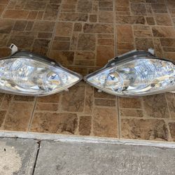 For Sale 2008 Toyota Matrix Wagon 4Door Chrome Headlights Pair 