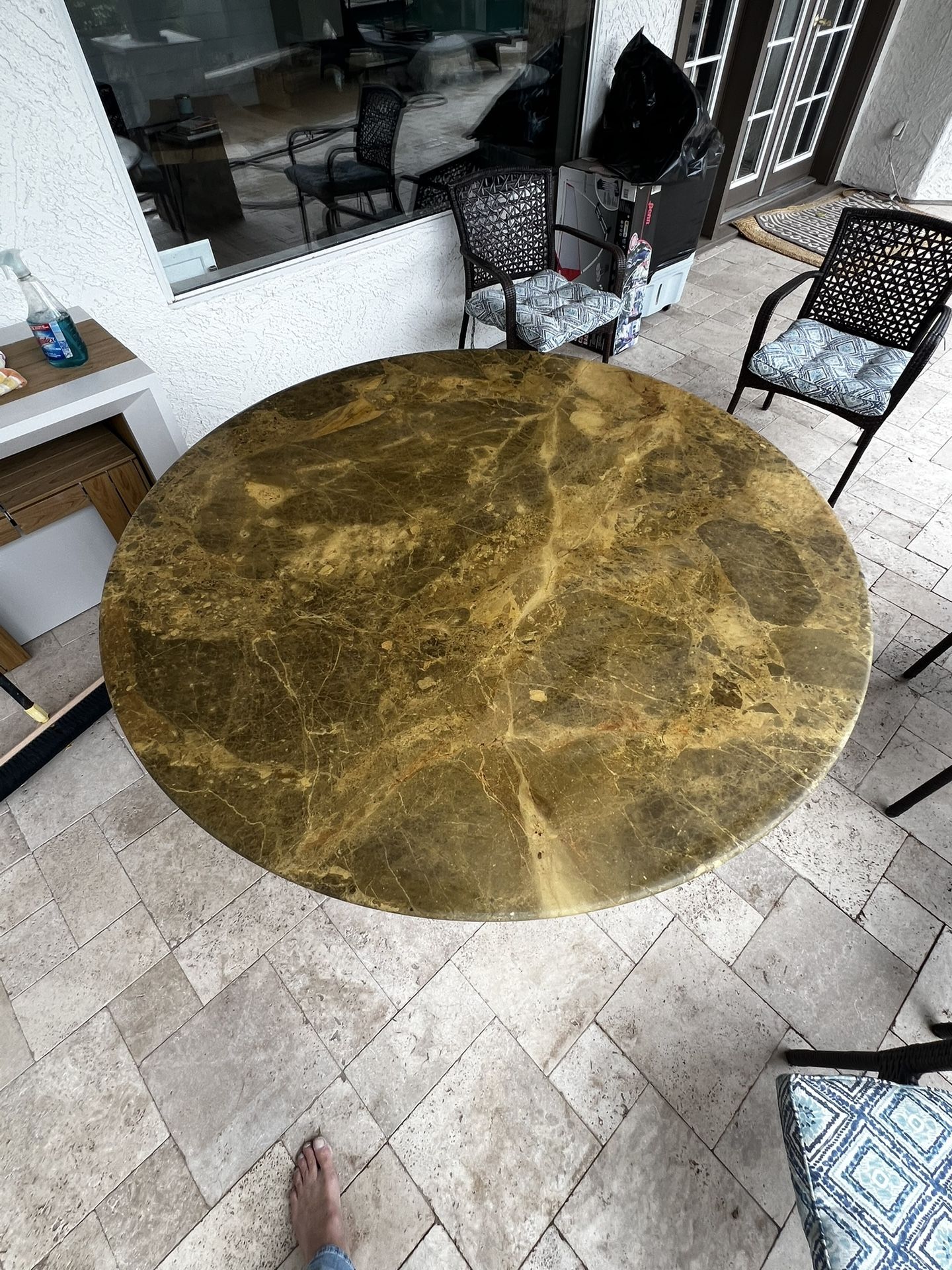 55” Round Stone Table