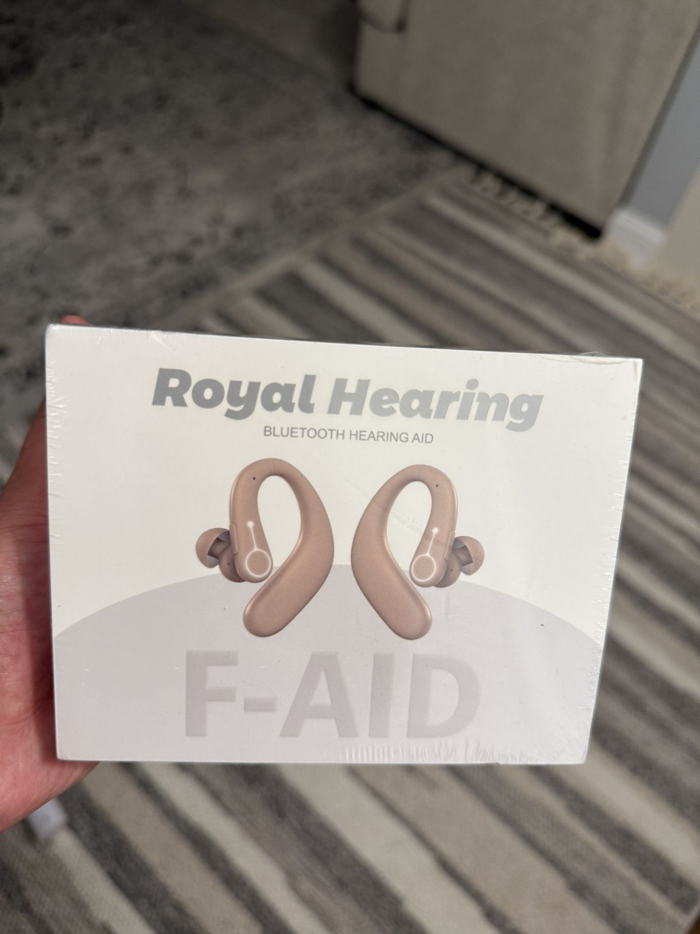 Hearing enhancement earbuds