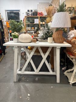 Console table white