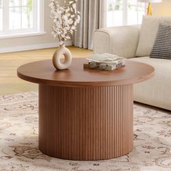 31.5'' Round Coffee Table With Woodgrain Top And Tambour Shade Accents For Living Room