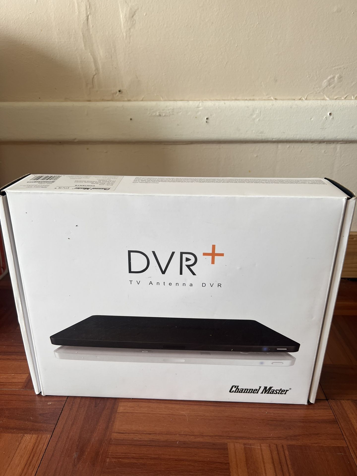 Channel Master DVR+ CM7500GB16 OTA Dual Tuner DVR with Remote - Excellent!