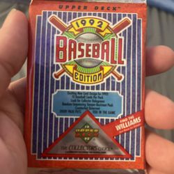 1992 Upper Deck Baseball Card Pack