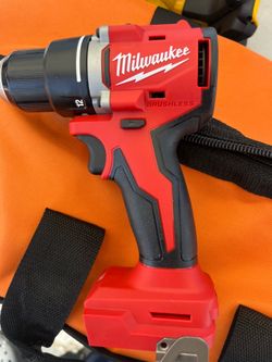 Milwaukee drill