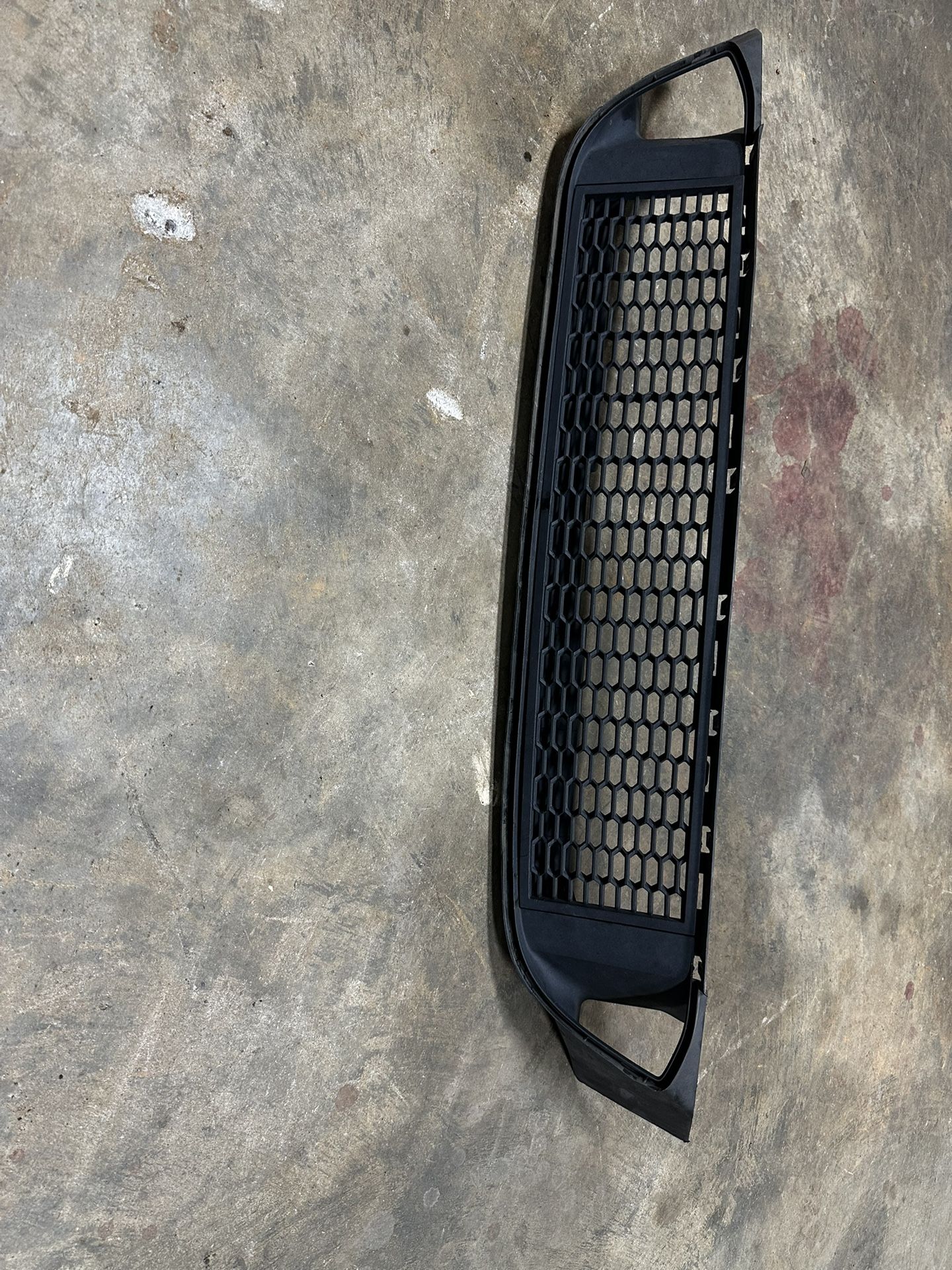 2014-2016 BMW F10 5-Series Front Bumper Lower Grille 5174-(contact info removed) OEM