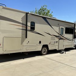 2019 Winnebago Minnie Winnie 31G