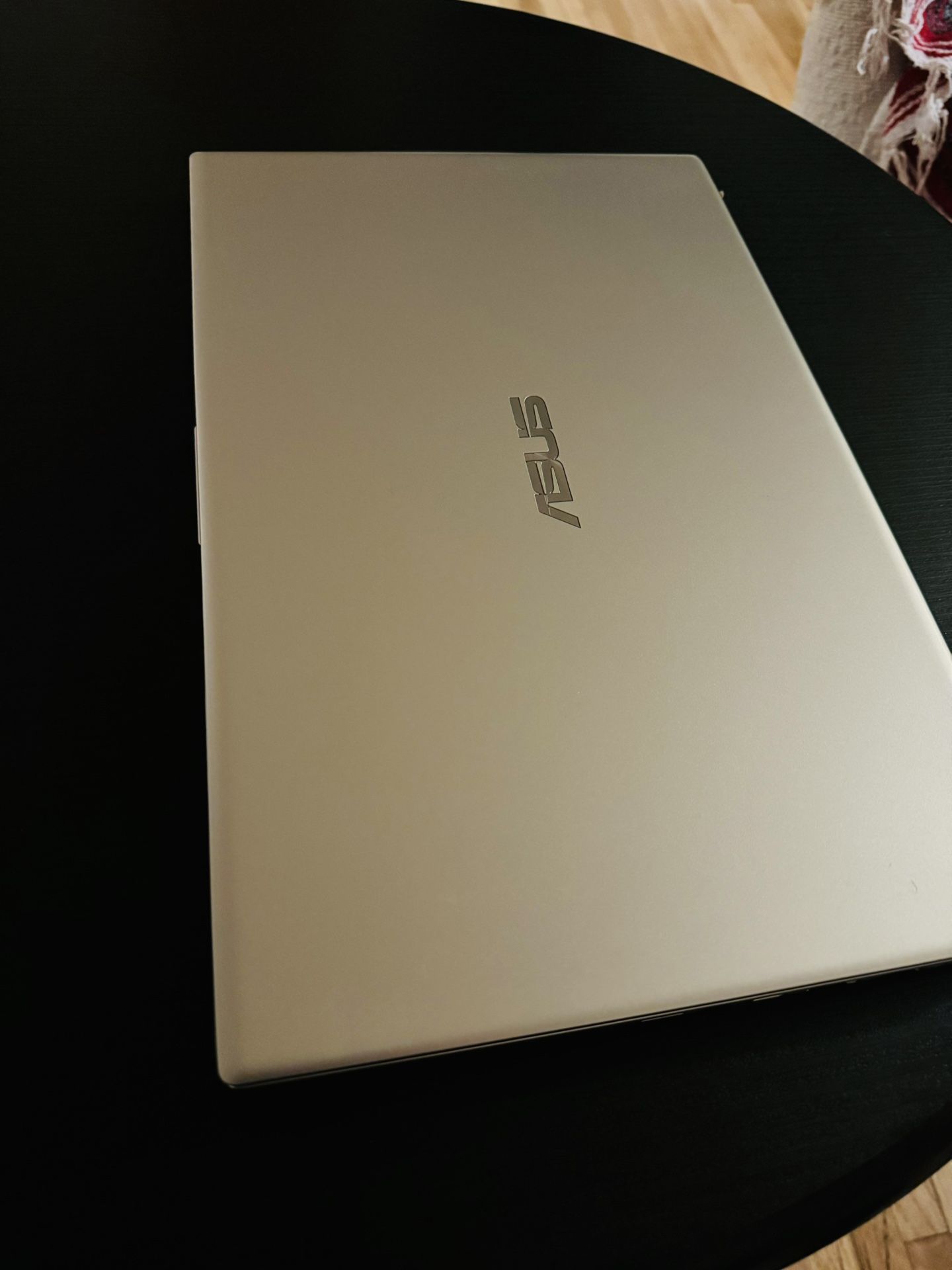 Asus Laptop Intel 7