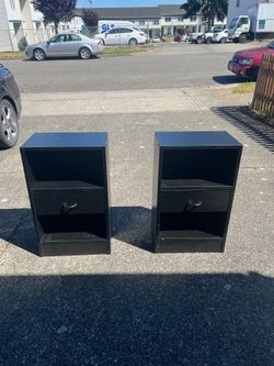 2 Nightstand Set
