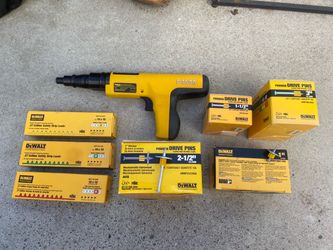 DeWalt P3500 Powder Actuated Tool with Accessories