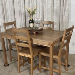 Kitchen Dining Table & 4 Chairs