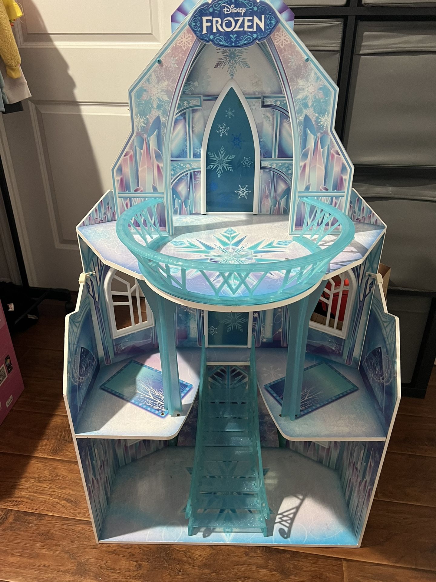 Disney Frozen  Castle Dollhouse 