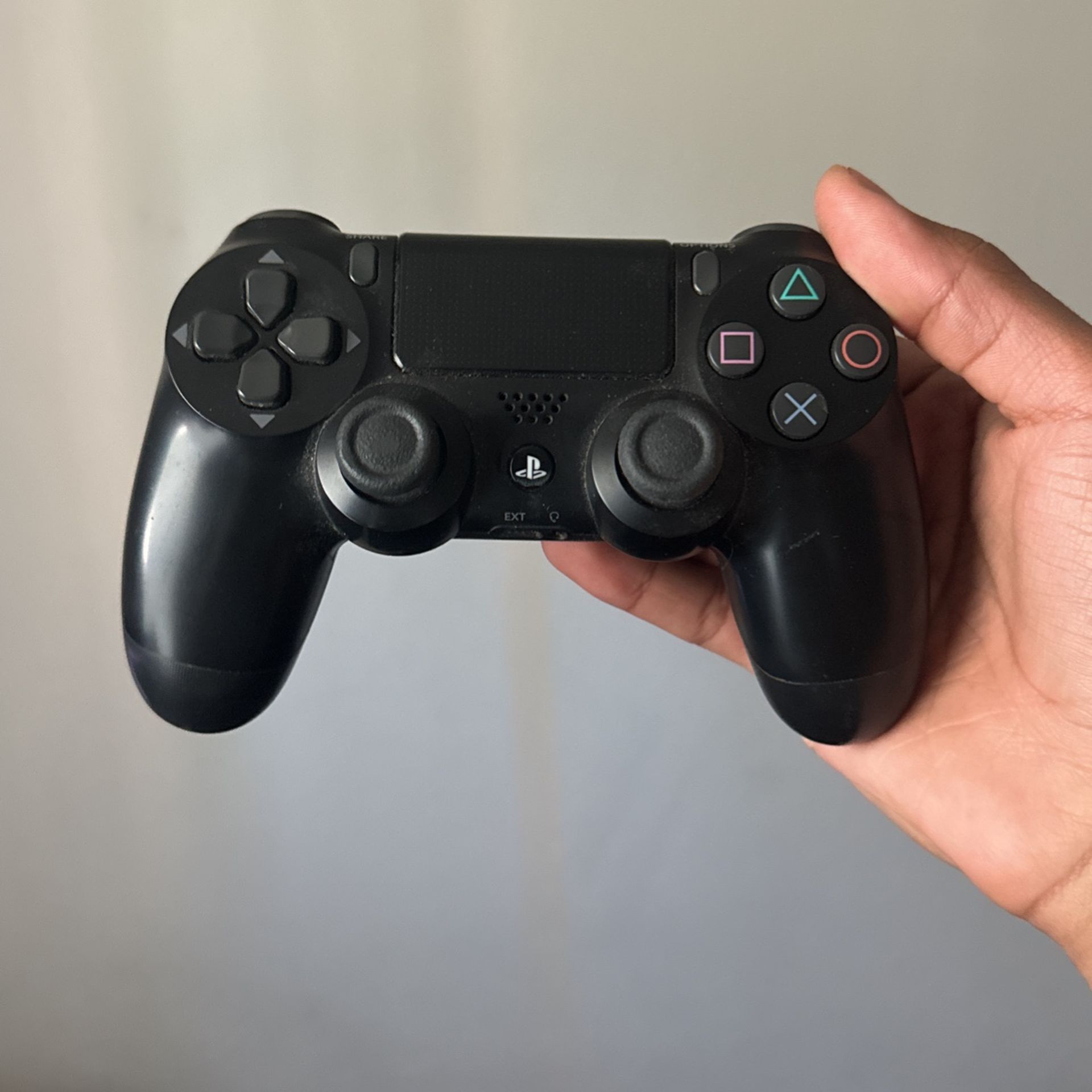 All Black PS4 Controller 