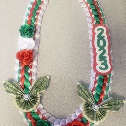 Graduation Money Lei 