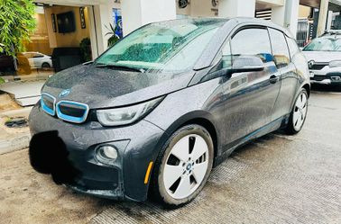 BMW 3i 2014 electric car título limpio