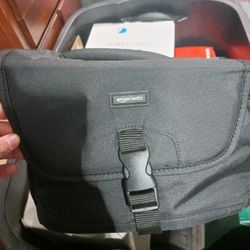 Amazon Basics Camera Bag