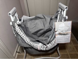 Baby bassinet/ baby wipe warmer